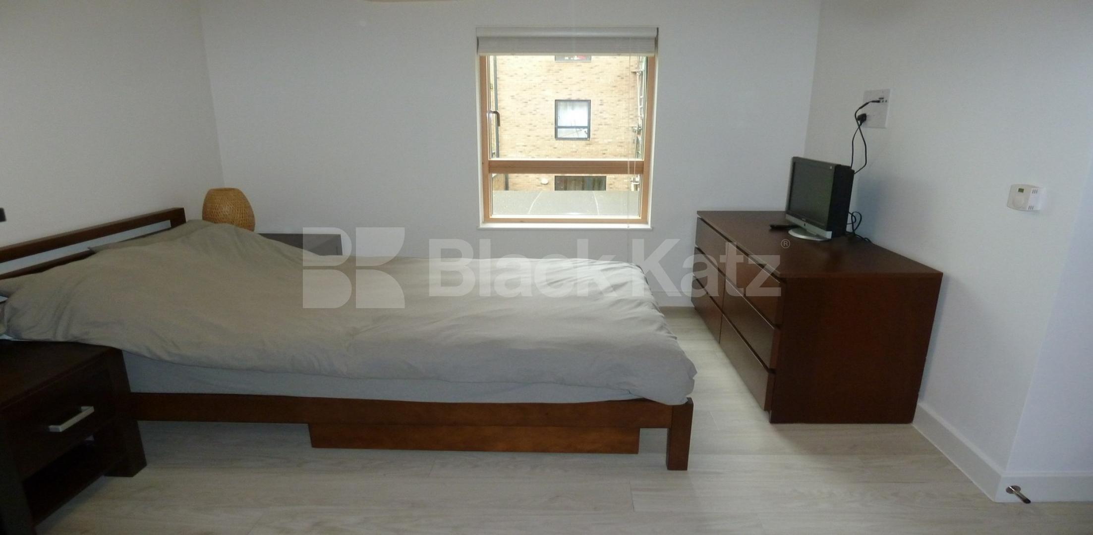 			New Instruction , 2 Bedroom, 1 bath, 1 reception Apartment			 Mildmay Avenue , NEWINGTON GREEN 